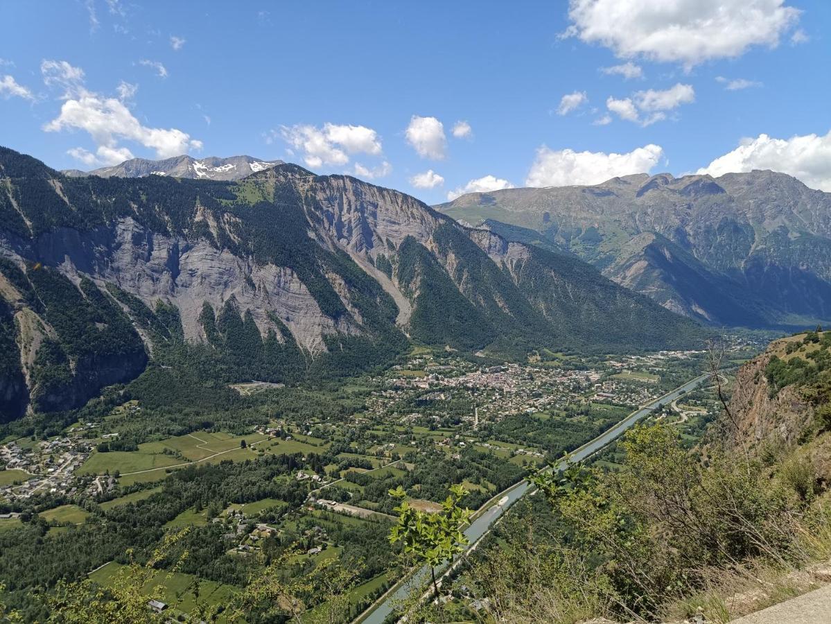 Apartment En Oisans, Vue Sur Le Massif Des Ecrins *
