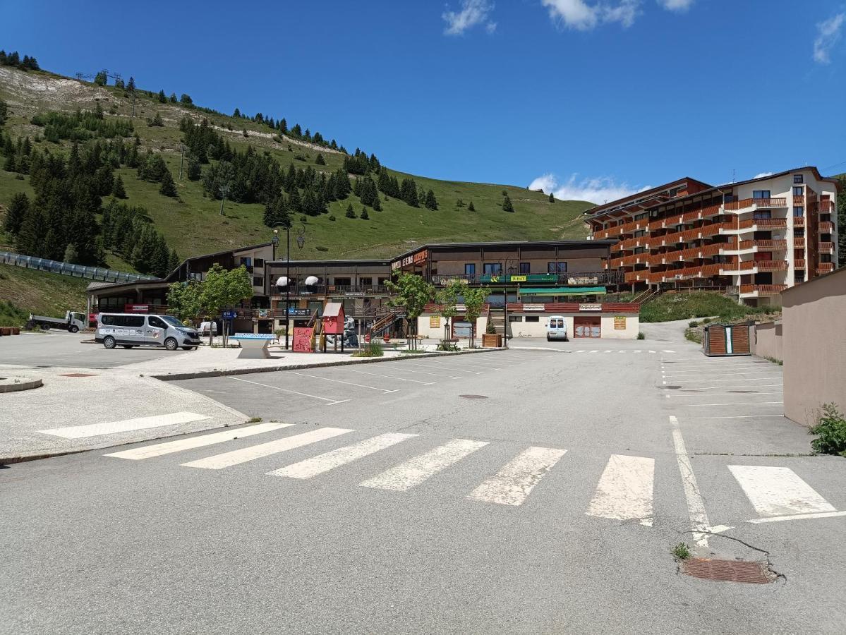 Apartment En Oisans, Vue Sur Le Massif Des Ecrins Auris